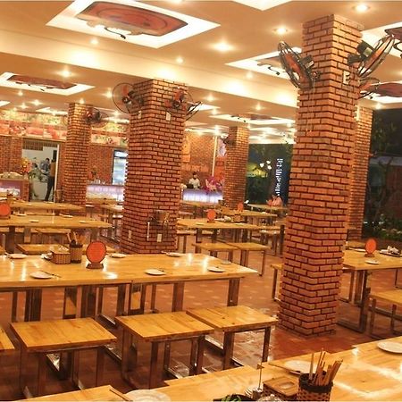 Ngoi Nha Xanh Hotel Da Nang Esterno foto