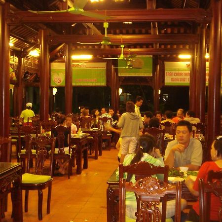 Ngoi Nha Xanh Hotel Da Nang Esterno foto