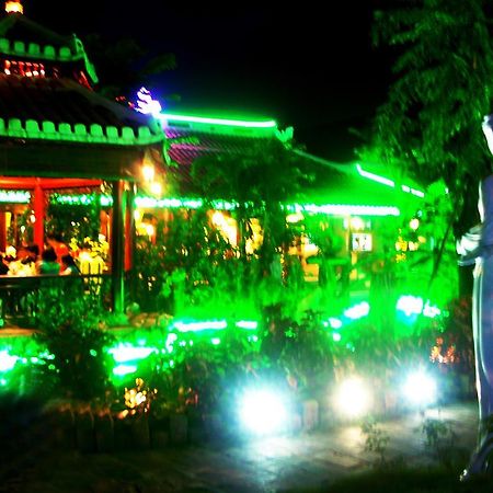 Ngoi Nha Xanh Hotel Da Nang Esterno foto