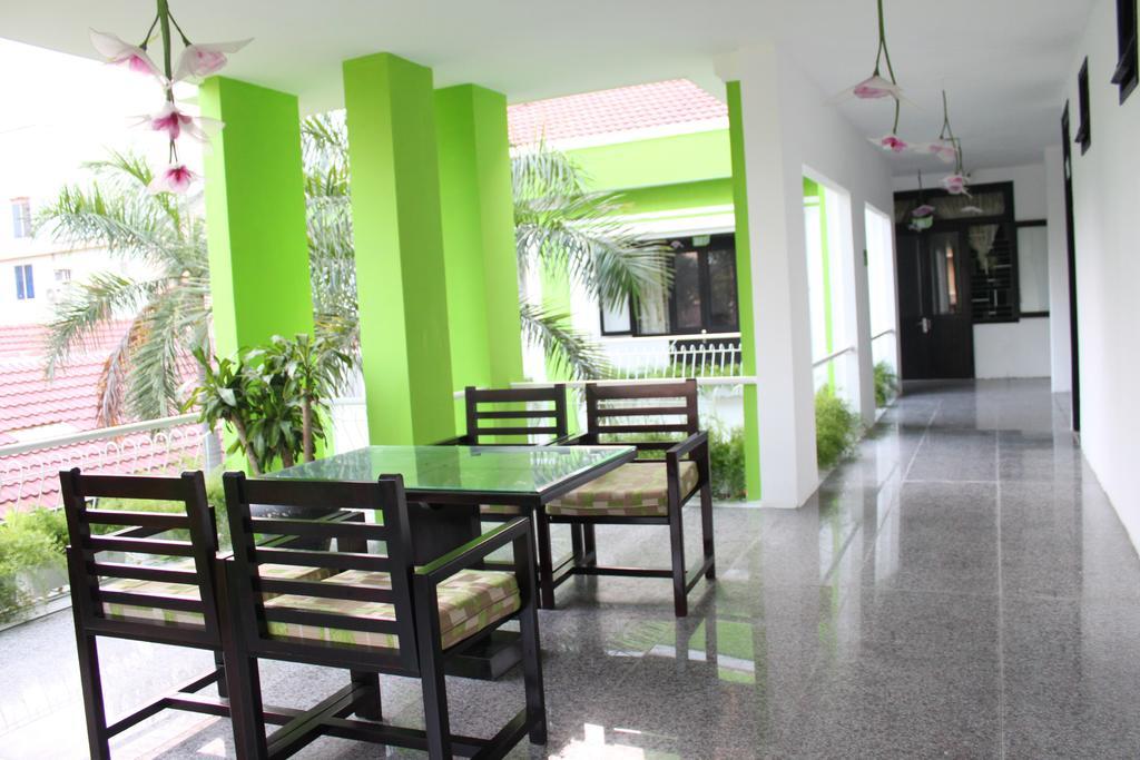 Ngoi Nha Xanh Hotel Da Nang Esterno foto