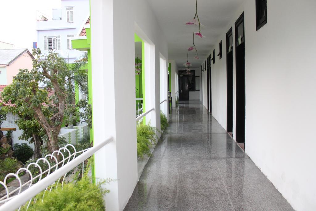 Ngoi Nha Xanh Hotel Da Nang Esterno foto