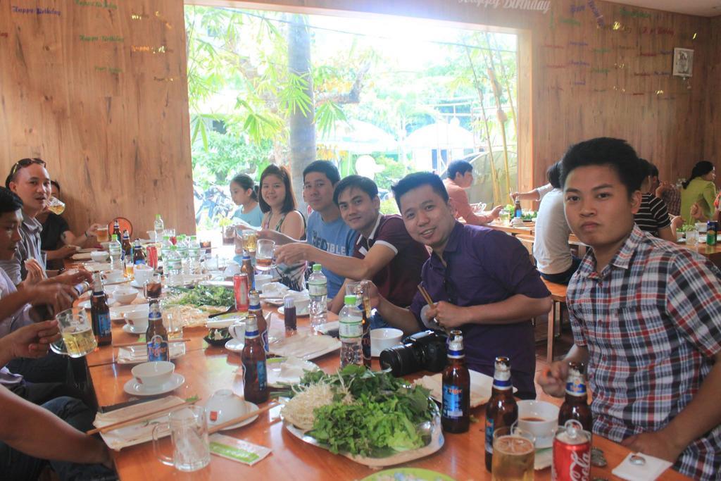 Ngoi Nha Xanh Hotel Da Nang Esterno foto