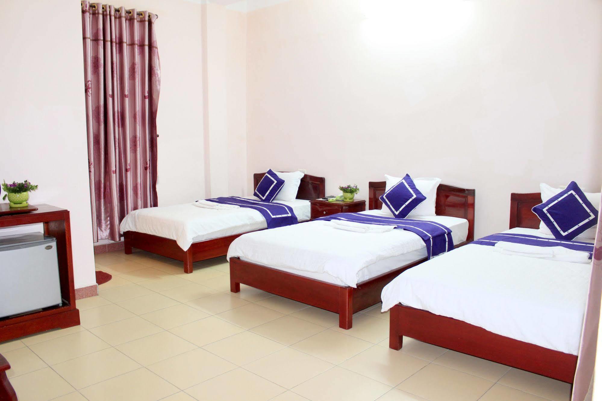 Ngoi Nha Xanh Hotel Da Nang Esterno foto
